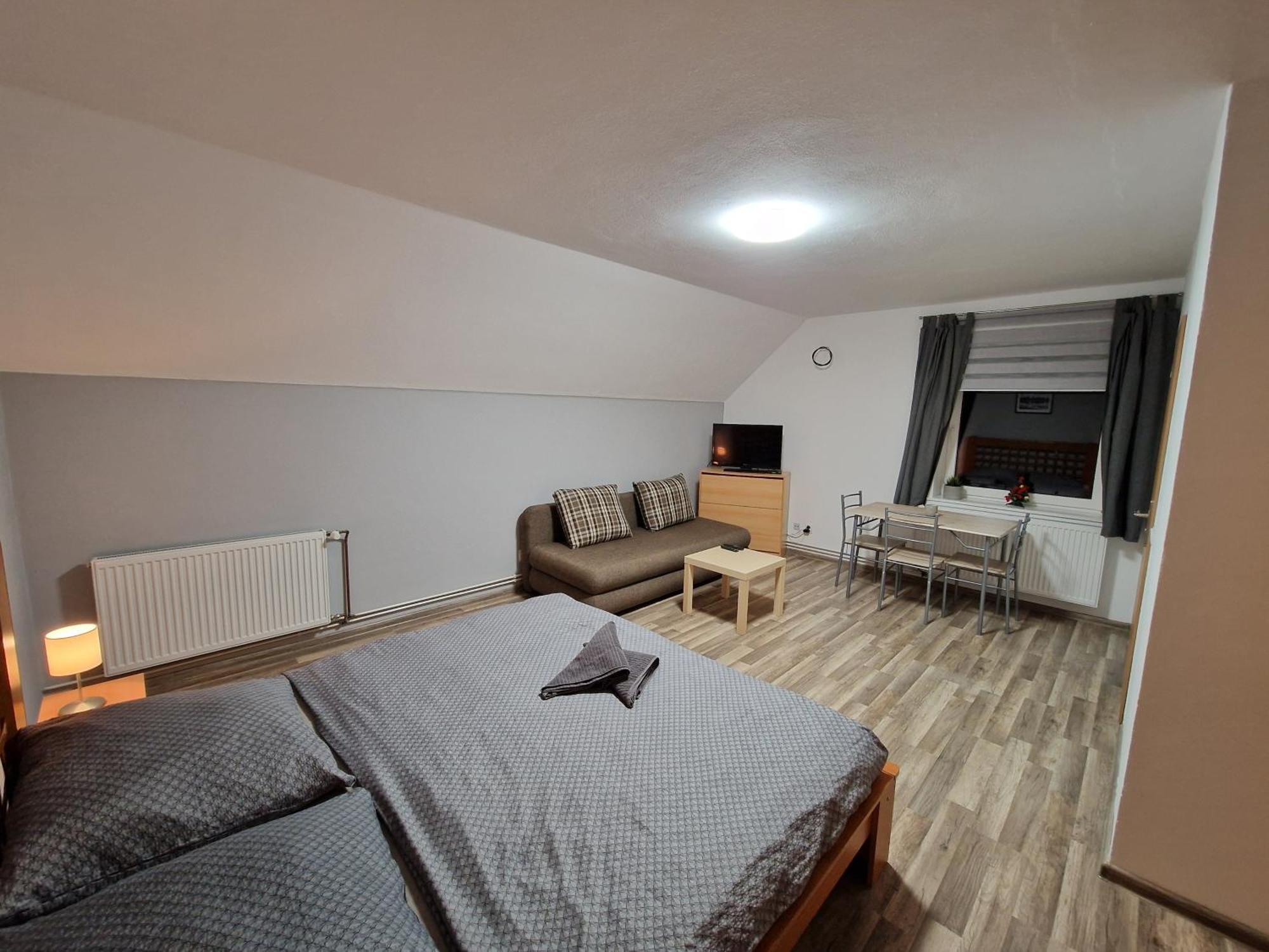 Obora Apartment Nova Bystrice
